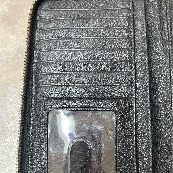 Marc by Marc Jacobs leather zip around wallet - Picture 11 of 14